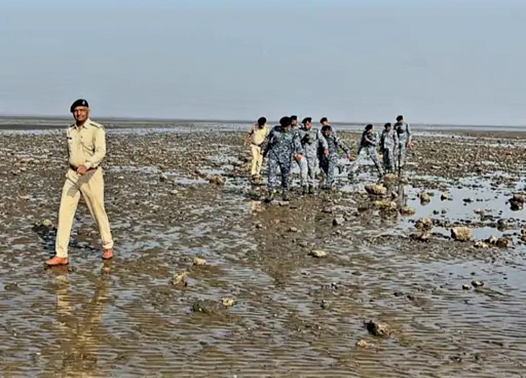 ઉમરગામ મરીન પોલીસ દ્વારા પેટ્રોલિંગ અભિયાન શરૂ