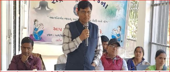 આહવા સરકારી કોલેજ દ્વારા ફલ્લ્ નો સાત દિવસીય શિબિરનું આયોજન