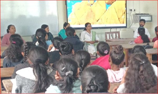 ખેરગામ કોલેજમાં જ્ઞાનપંચમી સંસ્કૃતિ ઉત્સવની ઉજવણી કરાઈ