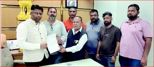 ધરમપુરમાં સગીરાના અપહરણ પ્રકરણમાં ઝડપી કાર્યવાહી માટે માંગ