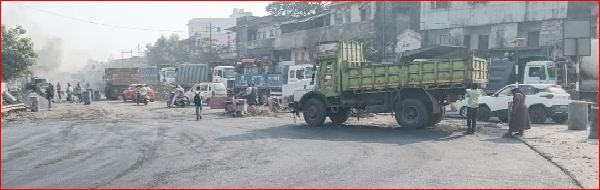 ચીખલી પંથકના વિવિધ માર્ગોની રિપેરીંગ કામગીરી પુરજાશમાં શરુ