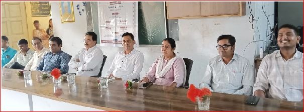 ઍકલારામાં માતૃભાષા દિવસની ઉજવણી કરાઈ