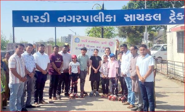 પારડીની વલ્લભ આશ્રમ સ્કુલના બાળકો માટે સ્ટેકિંગનું આયોજન કરાયું