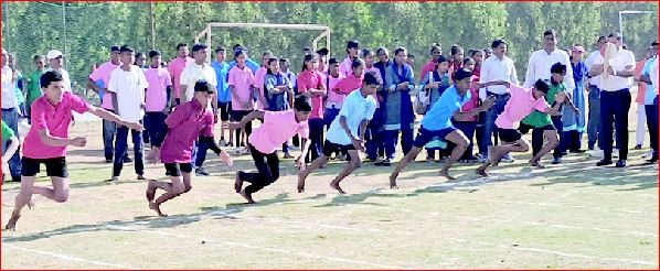 સેલવાસમાં જીલ્લા કક્ષાના રમતોત્સવનો પ્રારંભ