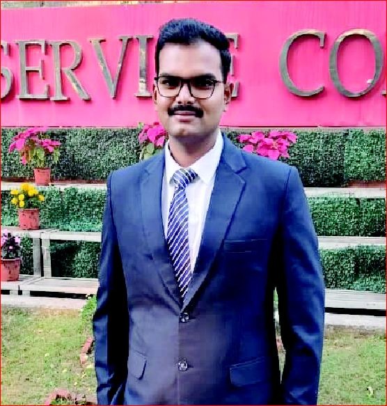 ગણદેવી નાંદરખાના મિહિર પટેલે યુપીઍસસીમાં ૭૦૯ રેન્ક મેળવ્યો