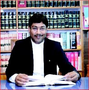 વલસાડના સરકારી વકીલ અનિલ ત્રિપાઠીઍ પાંચ વર્ષમાં આરોપીઅોને સજાની સેન્ચ્યુરી ફટકારી