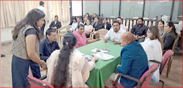 સેલવાસની લોક અદાલતમાં ૪૨૧ કેસોનો નિકાલ કરાયો