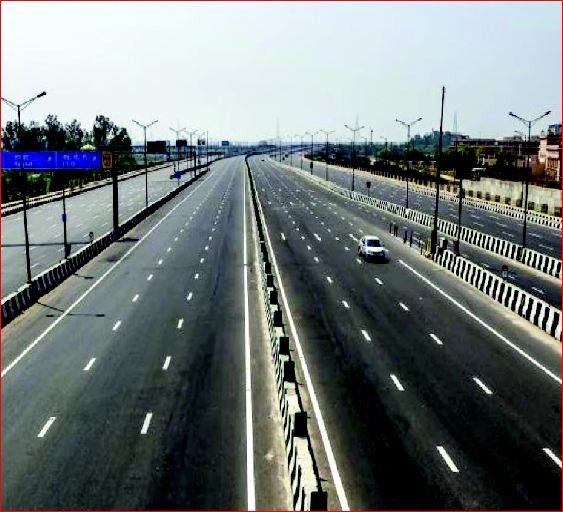 વાપી ઍકસપ્રેસ હાઈવેનું સ્ટેશન, અથાલ ખસેડાતાં ઉદ્યોગપતિઅોમાં નારાજગી!