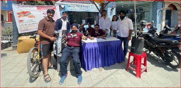 દમણ રોટરી કલબ દ્વારા જૂના કપડાં અને ફૂટવેર કલેકશન માટે ઝુંબેશ યોજાઈ