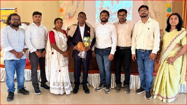 પારડીની બી.આર.જે.પી. પારડીવાલા સ્કુલમાં વ્યાયામ શિક્ષકનો વિદાય સમારંભ યોજાયો