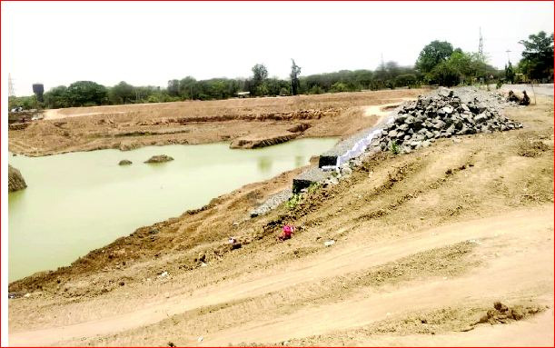 સલવાવ તળાવનો રૂ.૮.૪૧ કરોડના ખર્ચે વિકાસ શરૂ
