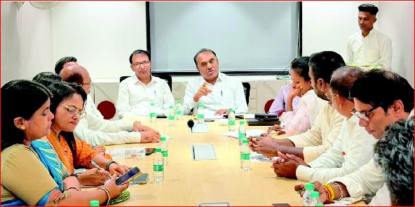 વાપી મનપાની સ્થાયી સમિતિની બેઠક યોજાઈ