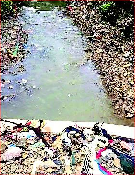 ચણોદની વિનસ સ્કૂલ પાછળ ખનકી જોખમી