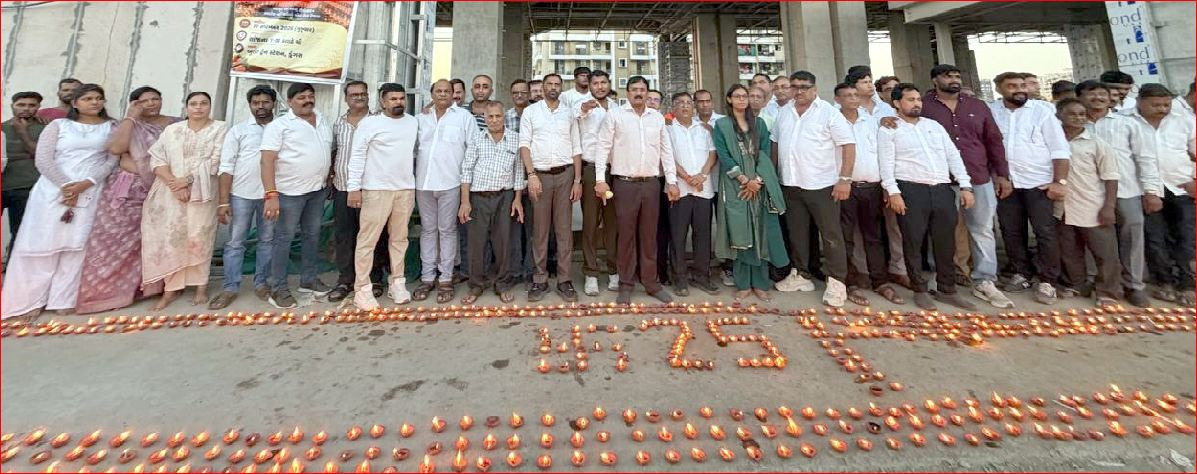 ડુંગરામાં હજારો દીપ પ્રગટાવાયા
