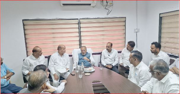 સરીગામના ઉદ્યોગપતિઓને મંત્રીઍ અપગ્રેડ થવા માટે સૂચનો કર્યા