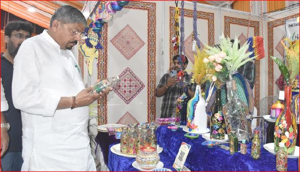 નવસારીમાં સરસ મેળોનું ઉદ્દઘાટન